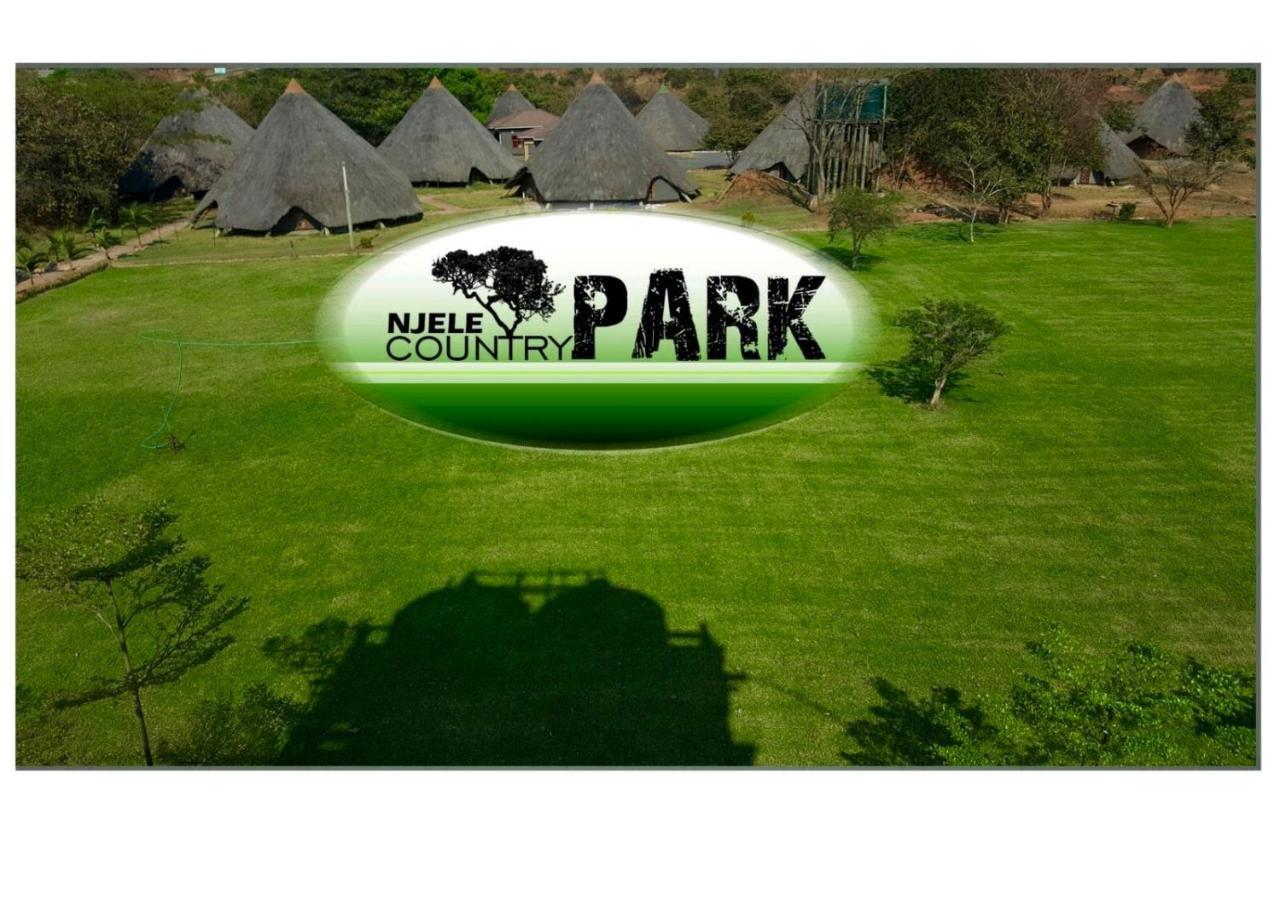 Njele Country Park Villa Ndola Bagian luar foto